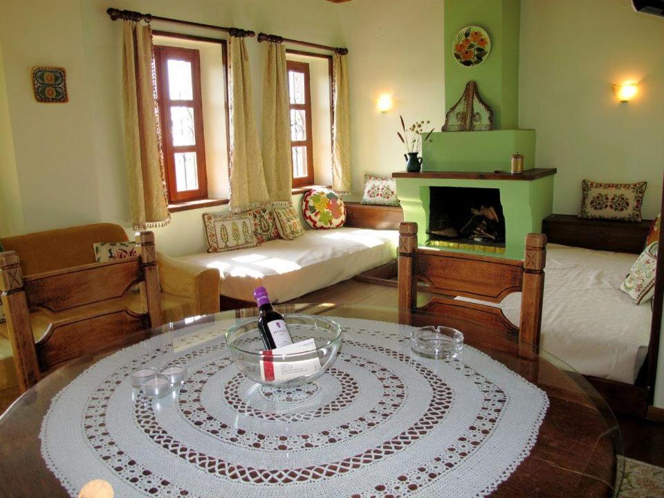 Guesthouse Kontogianni - Materka Nimfaíon Buitenkant foto